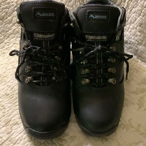 AASCENT THINSULATE WOMENS BOOTS